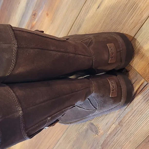 Ugg tall brown boots
