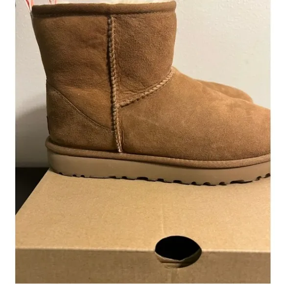 💎💎Ugg Ultra Mini Boot Chestnut💕💕💕