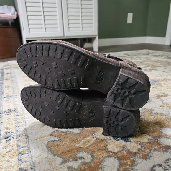 UGG Wright Belted Ankle Boots