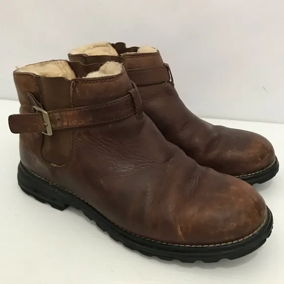 UGGMen's Brown Leather Ankle Boots Size 10