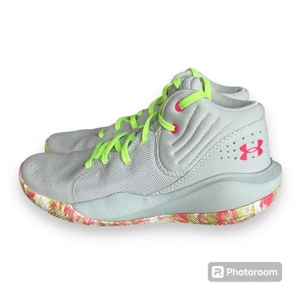 Under Armour Grade School UA Jet '21 Gray Basketball Shoes 6Y