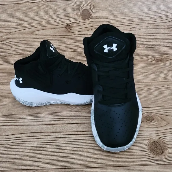 Under Armour Jet '21 Sneakers