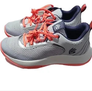 UNDER ARMOUR UNISEX FLORESCENT GRAY ATHLETIC SHOES SIZE 6Y