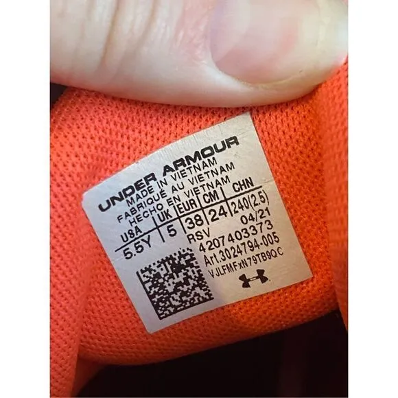 Under Armour Coral Pink/Black Girl’s Athletic Shoes Basketball Sneakers 4024794-