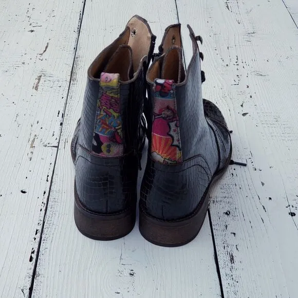 Unity in Diversity Combat Boots Made in Portugal Womens Size EU 40 / US 9 NEW