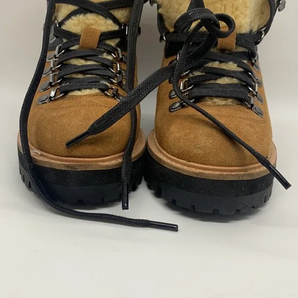 Urban Outfitters Bailey Sherpa Hiker Boots Brown 7 Casual Lumberjack Cabin Cozy