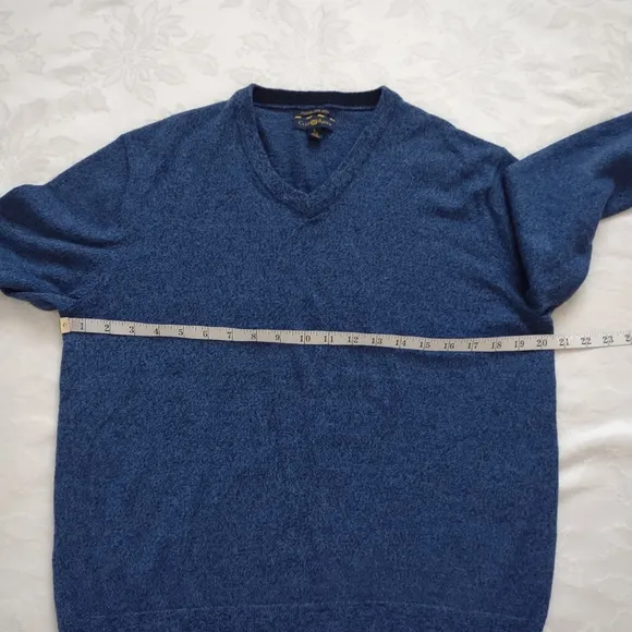 V-neck italian wool blend boyfriend sweater