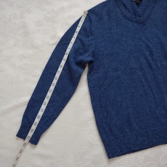 V-neck italian wool blend boyfriend sweater