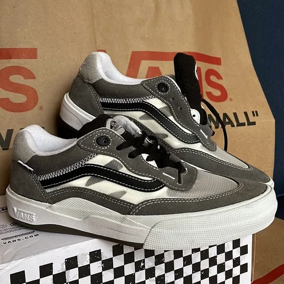 Vans Berle Grey/Black/White WMNS