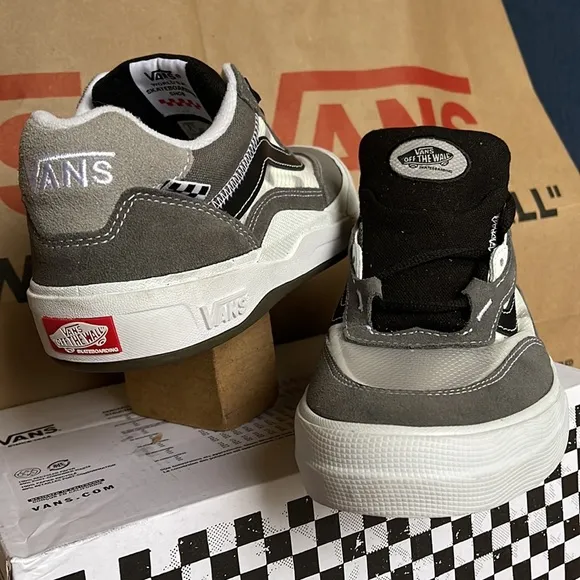 Vans Berle Grey/Black/White WMNS