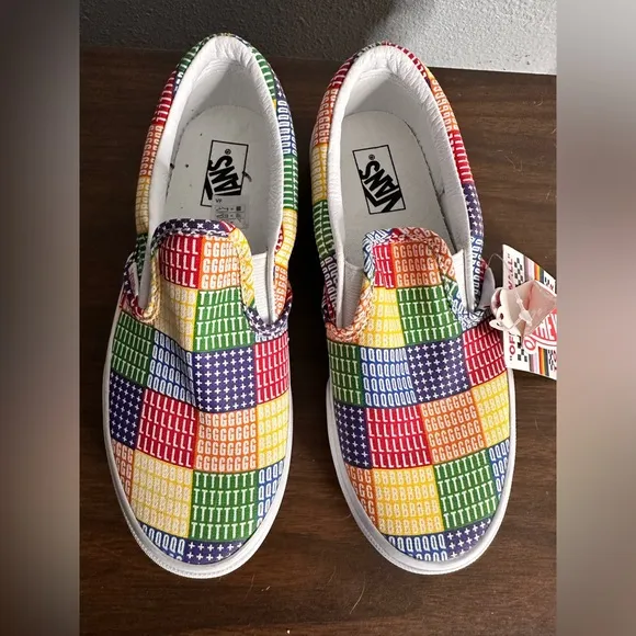 Vans colorful kids slip on shoes.  Kids size 3. NWT