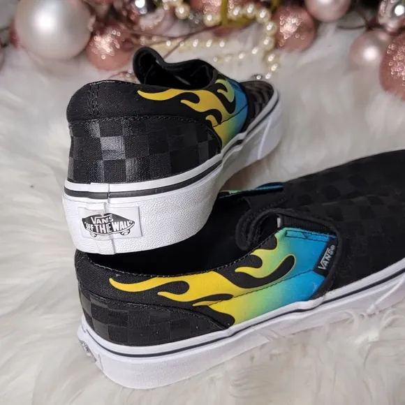 Vans Slip On Glow Flame Skate ShoesWomens6