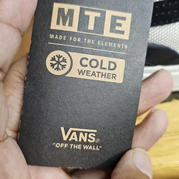 Vans Ultrarange Exo Hi Mte2 Marshmallow/BlackVN0A4BVSKIGSneakers Boots