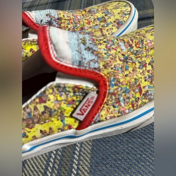 Vans x Where’s Waldo Slip-On V Shoes Kids Size 1