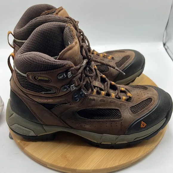 Vasque Breeze 2.0 GTX Men 7.5 Boot Brown Waterproof Gore-tex Hiking Boots.