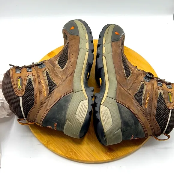 Vasque Breeze 2.0 GTX Men 7.5 Boot Brown Waterproof Gore-tex Hiking Boots.