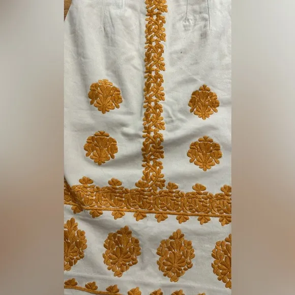 Verona embroidered pencil skirt