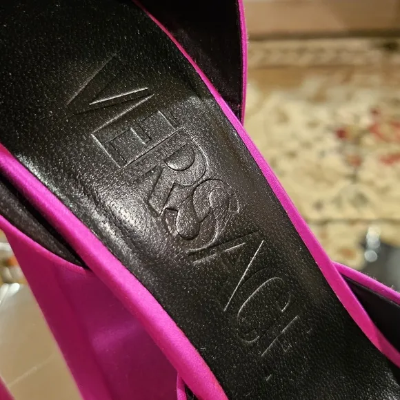 Versace Hot Pink Platform Heeld