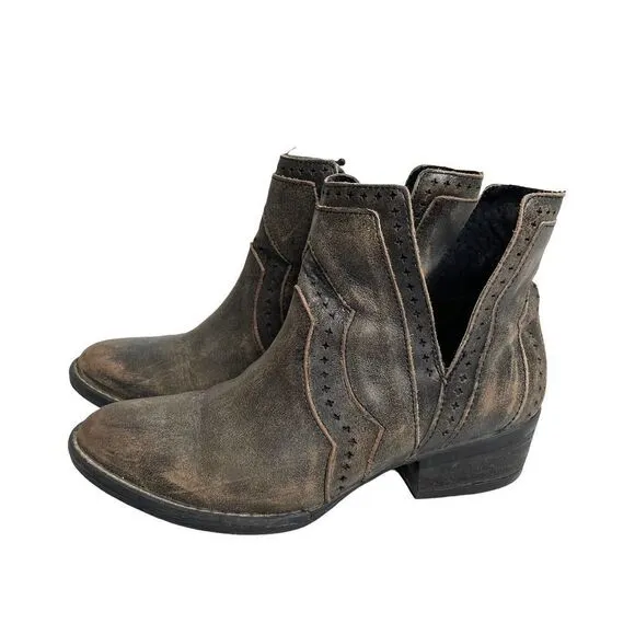 Very Volatile cut out distressed western ankle boots Sz 7 boho leather