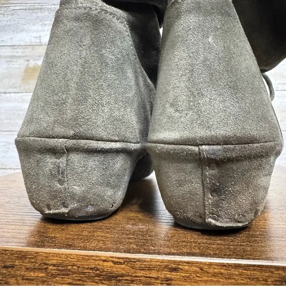 Vialis Chelsea Size 39 Taupe Lace Up Suede Wedge Ankle Boots Casual Closed Toe