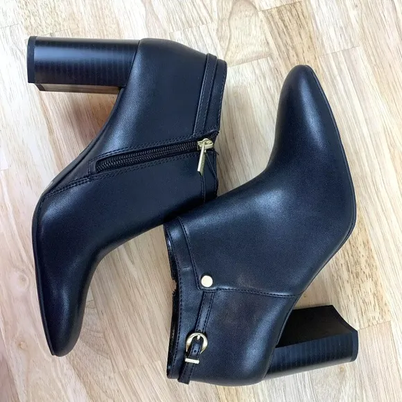 Vince Camuto COORIN Ankle Booties Chunky 3.5&quot; Heels Black Gold Womens Size 8.5 M