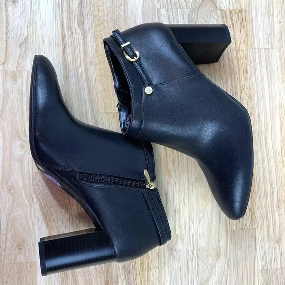 Vince Camuto COORIN Ankle Booties Chunky 3.5&quot; Heels Black Gold Womens Size 8.5 M