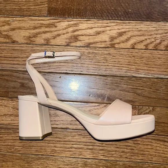 Vince Camuto Pendreya Platform Sandals Sandstone Tan Women’s Size 8.5 READ