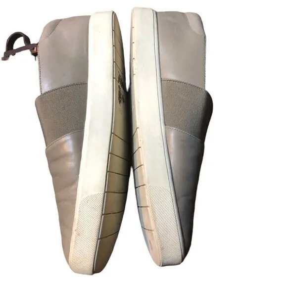 VINCE Corbin Taupe/Gray Leather Slip On Sneakers Women Size US 7 Shoes