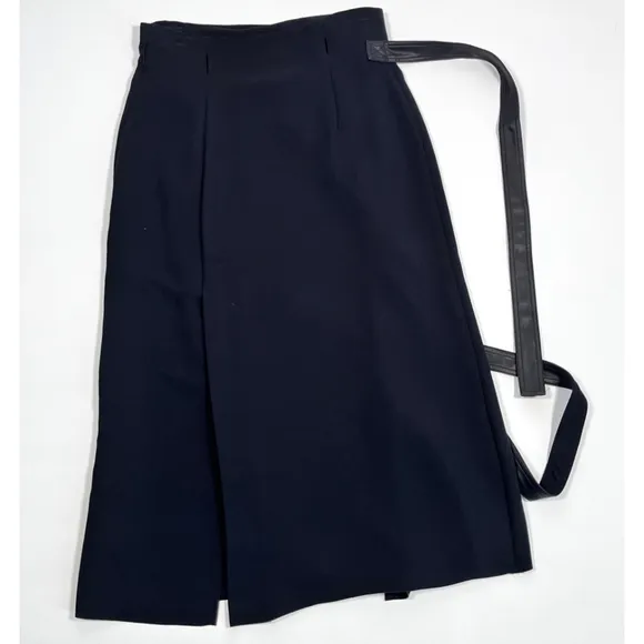 VINCE Womens skirt Black Wrap Style Modern Size 4 CA34460