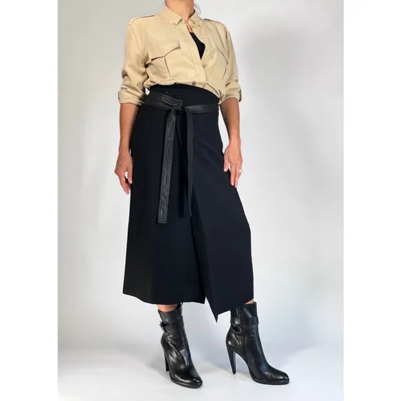 VINCE Womens skirt Black Wrap Style Modern Size 4 CA34460