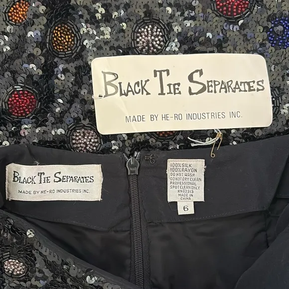 VINTAGE 80's BLACK TIE SEPARATES BY HE-RO INDUSTRIES SILK SEQUINS PENCIL SKIRT