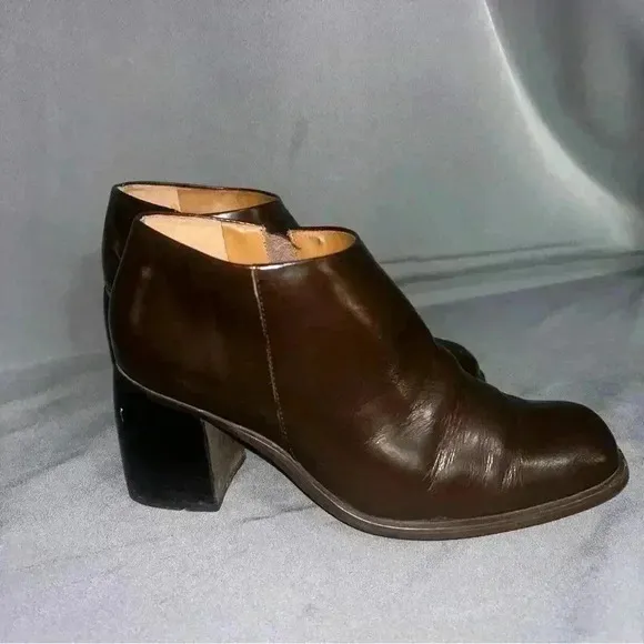 Vintage 90 Etienne Aigner All Leather Walnut Brown Chunky Heel Rounded Boot 6.5