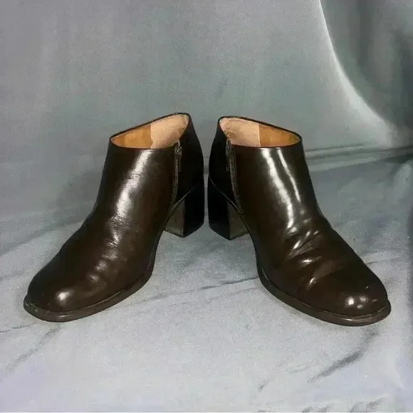 Vintage 90 Etienne Aigner All Leather Walnut Brown Chunky Heel Rounded Boot 6.5