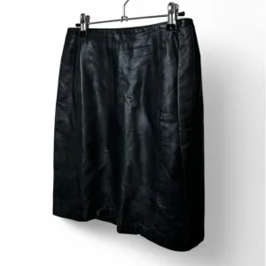 VINTAGE 90S BLACK GENUINE LEATHER MINI SKIRT SIZE-8, fits smaller 26&quot;~excellent!