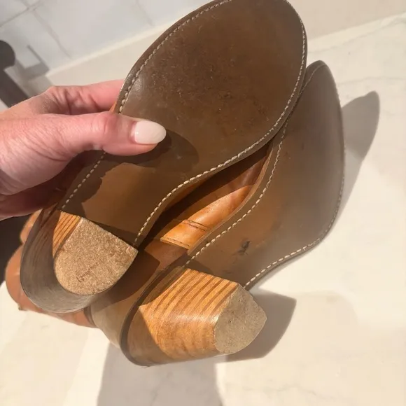 Vintage Capezio Women'sTan Western Boots women’s size 8.5