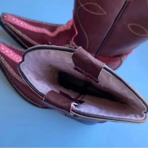 Vintage custom cowboys boots made in Mexico