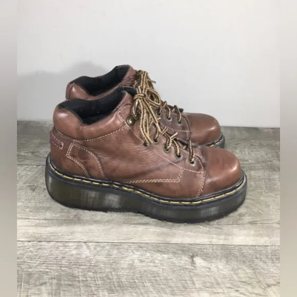 Vintage Docs Dr. Martens 9868 Brown Leather Women's Combat Punk Boots UK 5 US 7