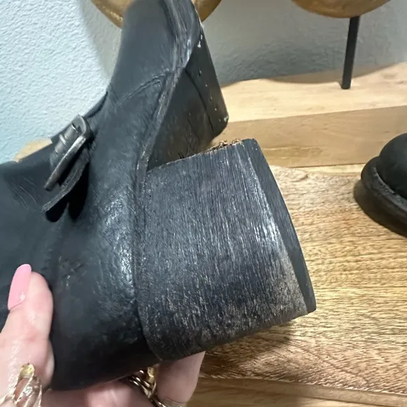 Vintage Frye Veronica Boots Made in Mexico Full Leather size 7B