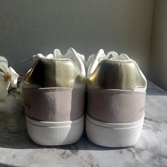 Vintage Havana White Tan Platform Sneakers 9.5 Perforated Low Top Lace Up Shoes