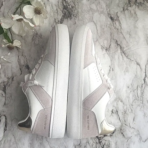 Vintage Havana White Tan Platform Sneakers 9.5 Perforated Low Top Lace Up Shoes