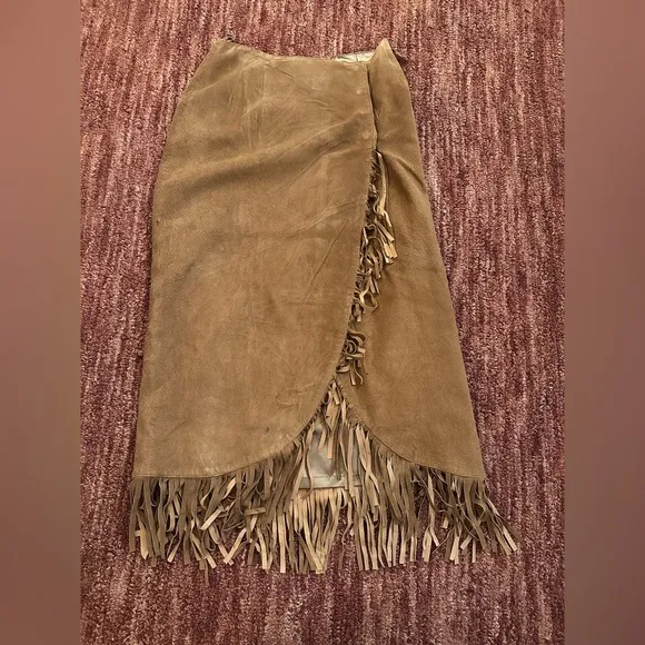 Vintage Suede Fringe Brown Skirt Size 8