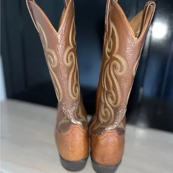 VINTAGE TONY LAMA MENS COWBOY WESTERN BOOTS STYLE 8417 Size 8D SMOOTH OSTRICH