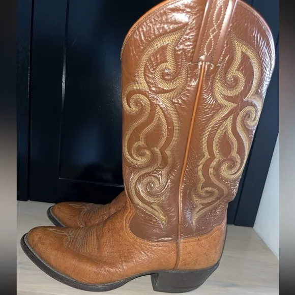 VINTAGE TONY LAMA MENS COWBOY WESTERN BOOTS STYLE 8417 Size 8D SMOOTH OSTRICH