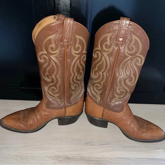 VINTAGE TONY LAMA MENS COWBOY WESTERN BOOTS STYLE 8417 Size 8D SMOOTH OSTRICH