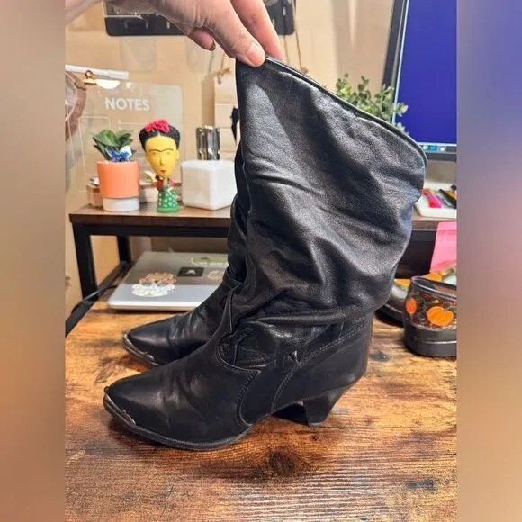 Vintage Zodiac Black Leather Heeled Boots size 10