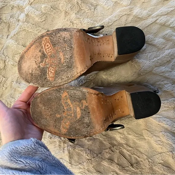 Violet Sandals