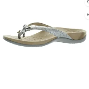 Vionic  Bella sandals size 9 women's