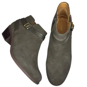 Vionic Farrah water repellent suede leather dark khaki green ankle boots 7.5