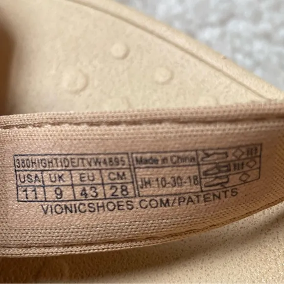 Vionic Hightide Gold Cork Sandals Size 11
