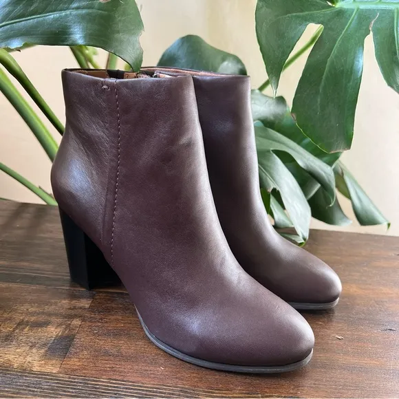 VIONIC ‘Kennedy’ Brown Soft Leather Ankle Boots US8.5 UK6.5